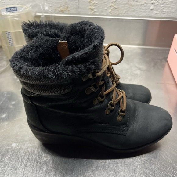 Sperry Shoes Women's 8 Top-Sider Black Leather Wedge‎ Faux Fur Wedges - Picture 4 of 7